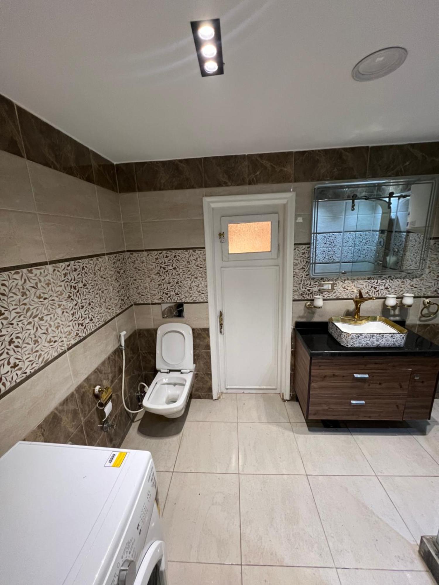 Wonderful 2bedroom Front Of Stars Mall 3 El Cairo